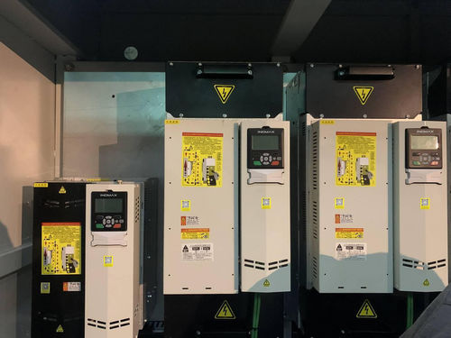 Blog perusahaan terbaru tentang Apa keuntungan dari INOMAX AC VFD?