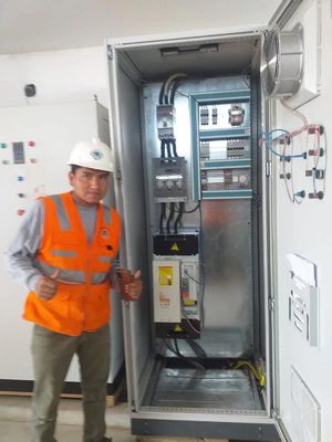 Harga yang bagus Vfd Drive Tegangan Rendah ACS800-04-0120-7 Operasi lancar LV Drive on line