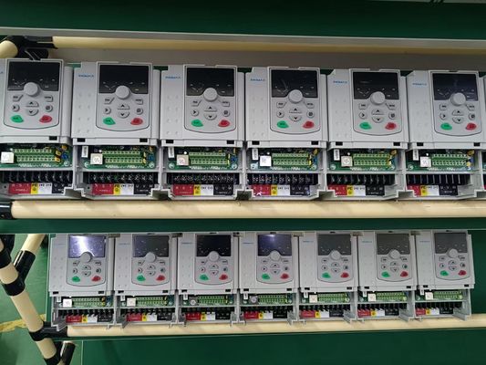 Harga yang bagus Penggerak Frekuensi Variabel Profesional Efisiensi Energi Kecepatan Tinggi Untuk Kecepatan Motor on line